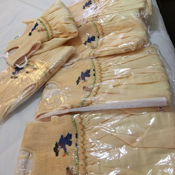 Easter Bunny Smocked Dress 100% Cotton New Spring - Picture 6 of 7